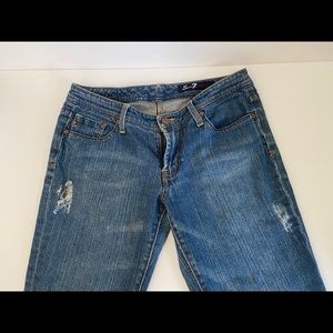 Size 30 Women’s Seven7 Premium straight leg jean